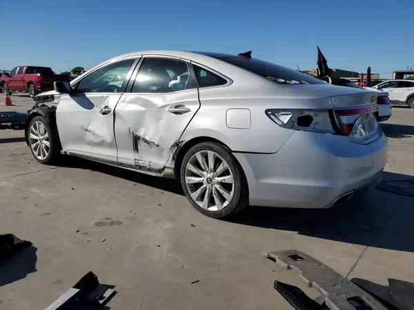 KMHFH4JG2HA588510 2017 HYUNDAI AZERA - Image 2