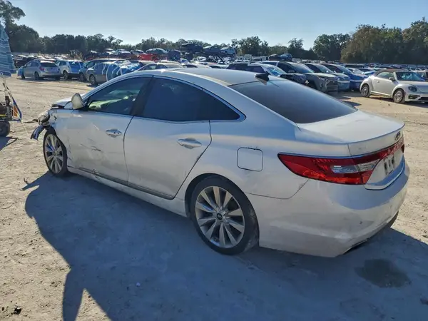 KMHFH4JG2HA591326 2017 HYUNDAI AZERA - Image 2
