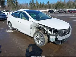 KMHFH4JG3HA577631 2017 HYUNDAI AZERA