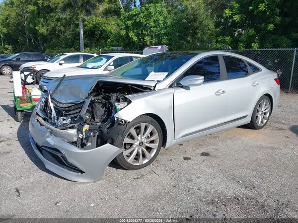 KMHFH4JG3HA587544 2017 HYUNDAI AZERA - Image 2