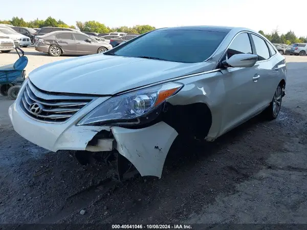 KMHFH4JG3HA588130 2017 HYUNDAI AZERA - Image 2