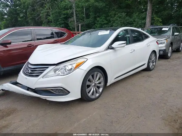 KMHFH4JG5HA572821 2017 HYUNDAI AZERA - Image 2