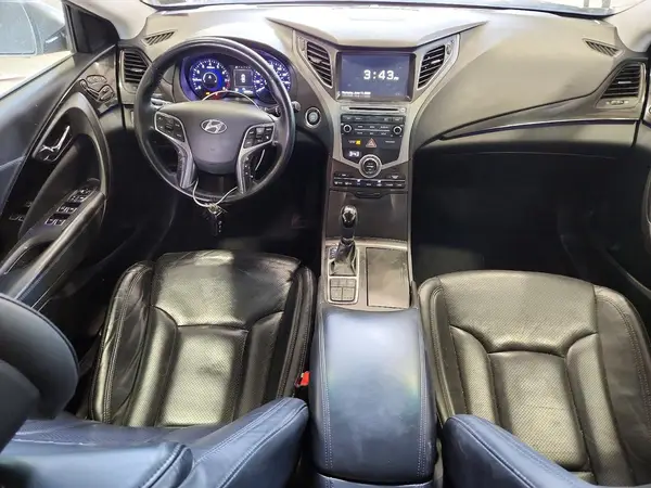 KMHFH4JG5HA578263 2017 HYUNDAI AZERA - Image 8