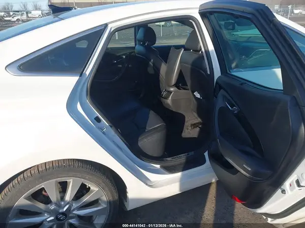 KMHFH4JG6GA521651 2016 HYUNDAI AZERA - Image 8