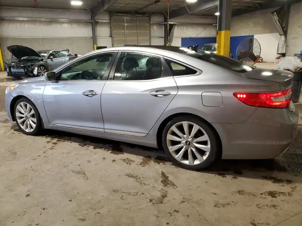KMHFH4JG6GA550096 2016 HYUNDAI AZERA - Image 2
