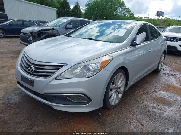 KMHFH4JG6GA569098 2016 HYUNDAI AZERA - Image 2