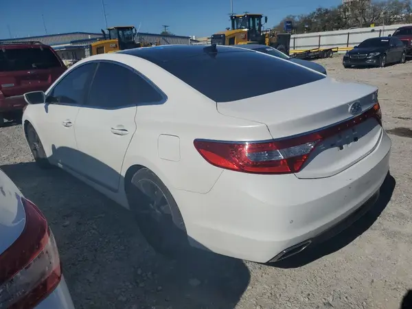 KMHFH4JG6HA590499 2017 HYUNDAI AZERA - Image 2