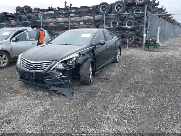 KMHFH4JG7GA550172 2016 HYUNDAI AZERA - Image 2