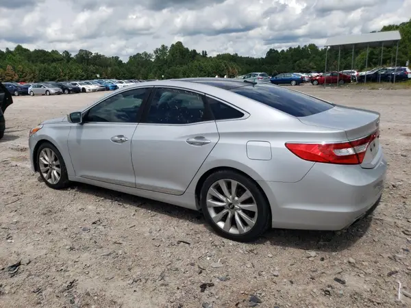KMHFH4JG7GA550379 2016 HYUNDAI AZERA - Image 2