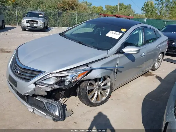 KMHFH4JG8GA507864 2016 HYUNDAI AZERA - Image 2