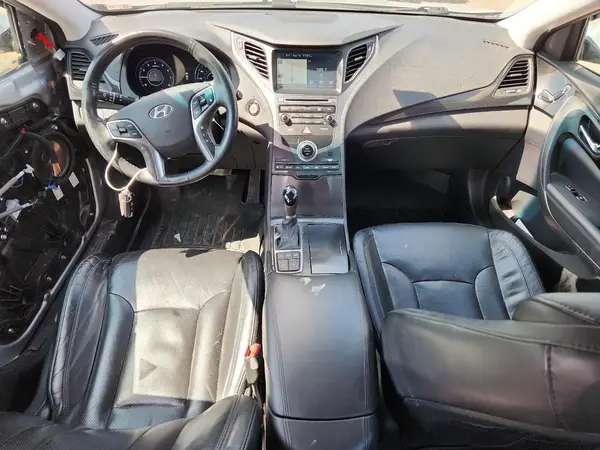 KMHFH4JG8HA579262 2017 HYUNDAI AZERA - Image 8