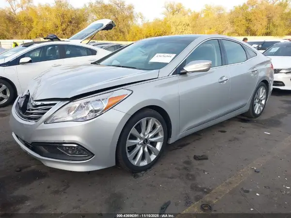KMHFH4JG9GA521479 2016 HYUNDAI AZERA - Image 2