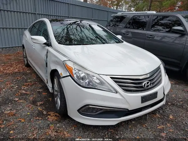 KMHFH4JG9HA579223 2017 HYUNDAI AZERA