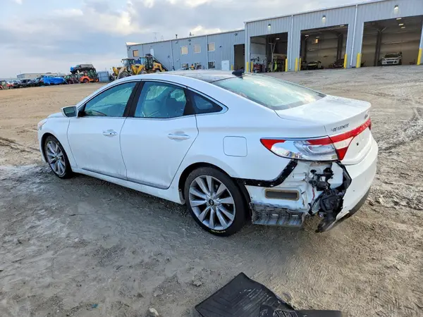 KMHFH4JG9HA581019 2017 HYUNDAI AZERA - Image 2
