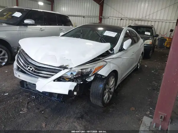 KMHFH4JGXGA535133 2016 HYUNDAI AZERA - Image 2
