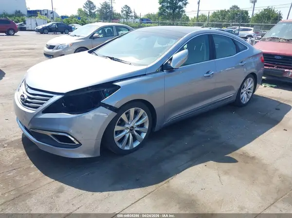 KMHFH4JGXGA568861 2016 HYUNDAI AZERA - Image 2