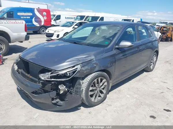 KMHH35LE0JU005624 2018 HYUNDAI ELANTRA - Image 2