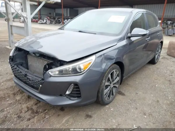 KMHH35LE0JU016087 2018 HYUNDAI ELANTRA - Image 2