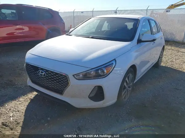 KMHH35LE0JU022228 2018 HYUNDAI ELANTRA - Image 2