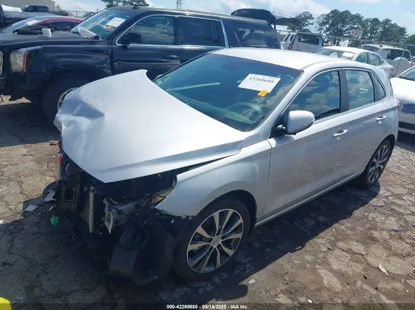 KMHH35LE0JU027381 2018 HYUNDAI ELANTRA - Image 2