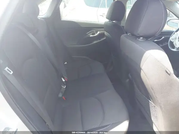 KMHH35LE0JU027381 2018 HYUNDAI ELANTRA - Image 8