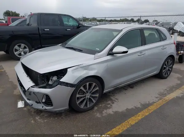 KMHH35LE0JU027851 2018 HYUNDAI ELANTRA - Image 2