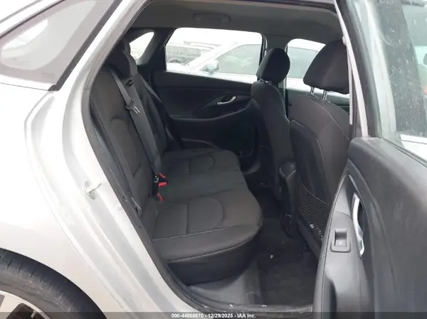 KMHH35LE0JU027851 2018 HYUNDAI ELANTRA - Image 8