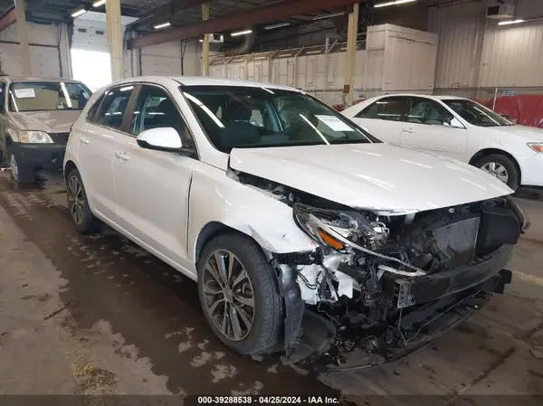 KMHH35LE0JU029275 2018 HYUNDAI ELANTRA - Image 1