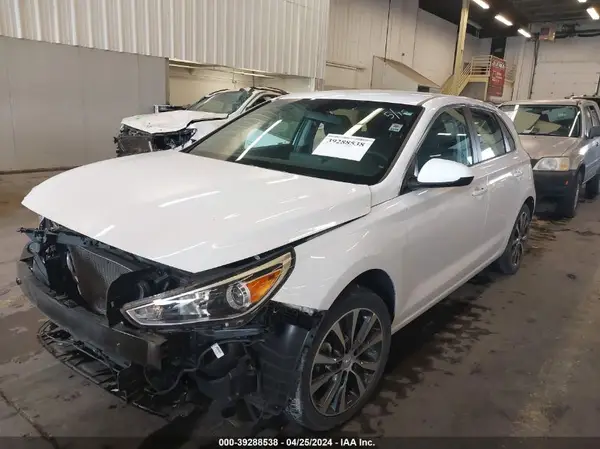 KMHH35LE0JU029275 2018 HYUNDAI ELANTRA - Image 2