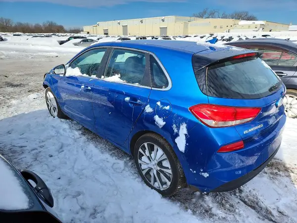 KMHH35LE0JU030426 2018 HYUNDAI ELANTRA - Image 2