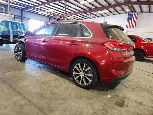 KMHH35LE0JU031091 2018 HYUNDAI ELANTRA - Image 2