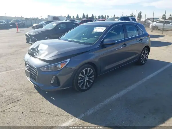 KMHH35LE0JU035559 2018 HYUNDAI ELANTRA - Image 2