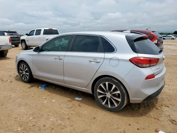 KMHH35LE0JU039191 2018 HYUNDAI ELANTRA - Image 2