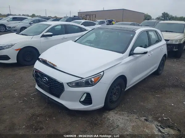 KMHH35LE0JU039353 2018 HYUNDAI ELANTRA - Image 2