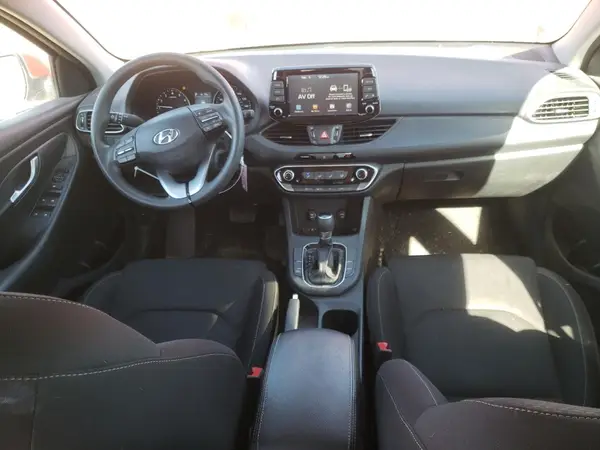 KMHH35LE0JU055195 2018 HYUNDAI ELANTRA - Image 8