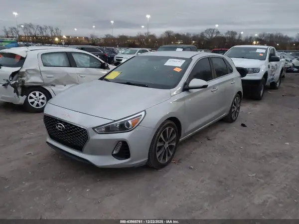 KMHH35LE0JU062972 2018 HYUNDAI ELANTRA - Image 2