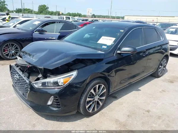 KMHH35LE0JU070778 2018 HYUNDAI ELANTRA - Image 2