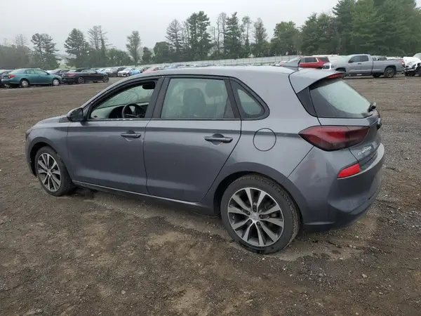 KMHH35LE0JU074927 2018 HYUNDAI ELANTRA - Image 2
