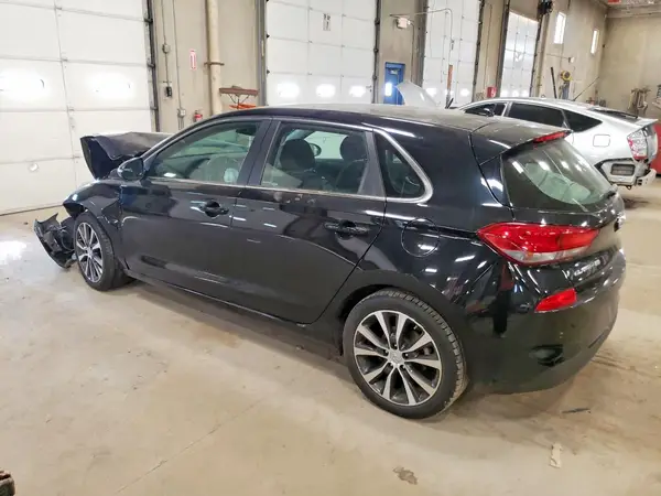 KMHH35LE0JU076886 2018 HYUNDAI ELANTRA - Image 2