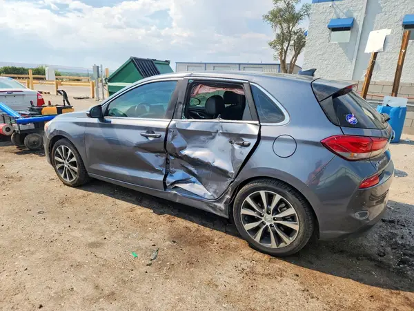 KMHH35LE0JU078024 2018 HYUNDAI ELANTRA - Image 2