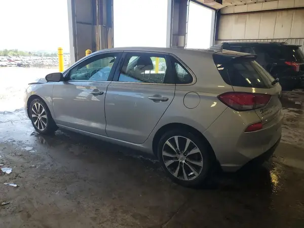 KMHH35LE0LU146017 2020 HYUNDAI ELANTRA - Image 2