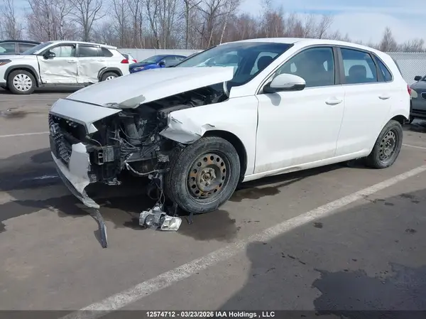 KMHH35LE1JU008189 2018 HYUNDAI ELANTRA - Image 2