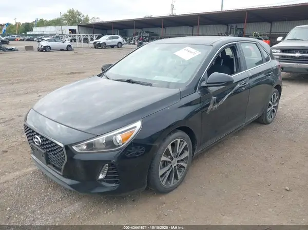 KMHH35LE1JU010265 2018 HYUNDAI ELANTRA - Image 2