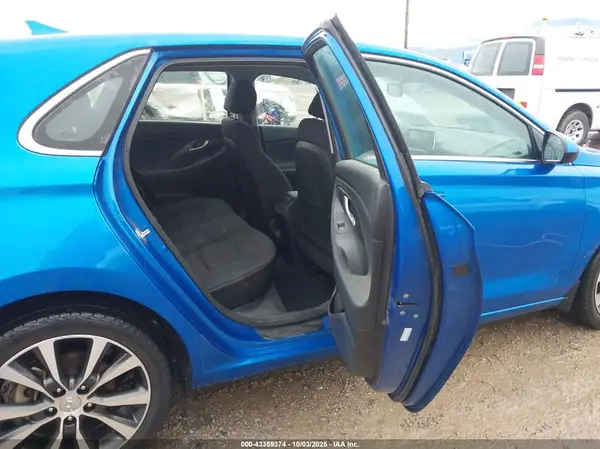 KMHH35LE1JU015224 2018 HYUNDAI ELANTRA - Image 8