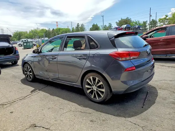 KMHH35LE1JU016082 2018 HYUNDAI ELANTRA - Image 2
