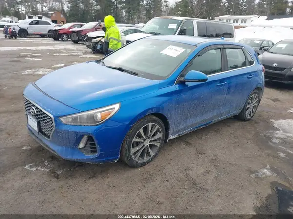 KMHH35LE1JU018852 2018 HYUNDAI ELANTRA - Image 2