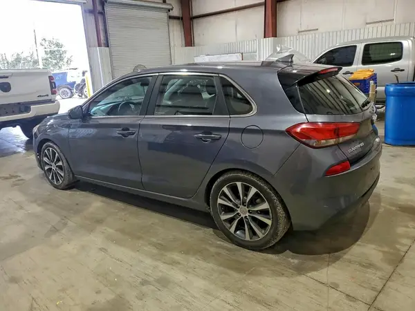 KMHH35LE1JU019161 2018 HYUNDAI ELANTRA - Image 2