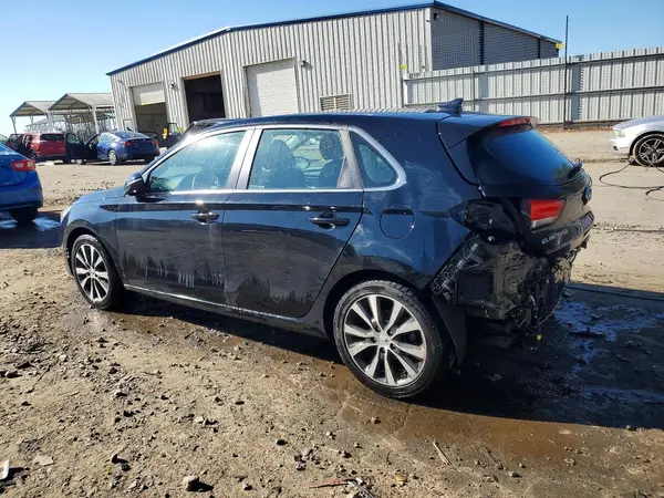 KMHH35LE1JU025154 2018 HYUNDAI ELANTRA - Image 2