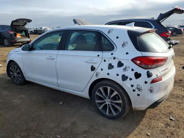 KMHH35LE1JU025266 2018 HYUNDAI ELANTRA - Image 2