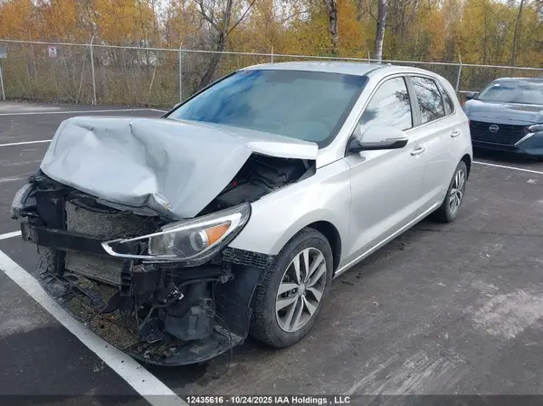 KMHH35LE1JU026241 2018 HYUNDAI ELANTRA - Image 2